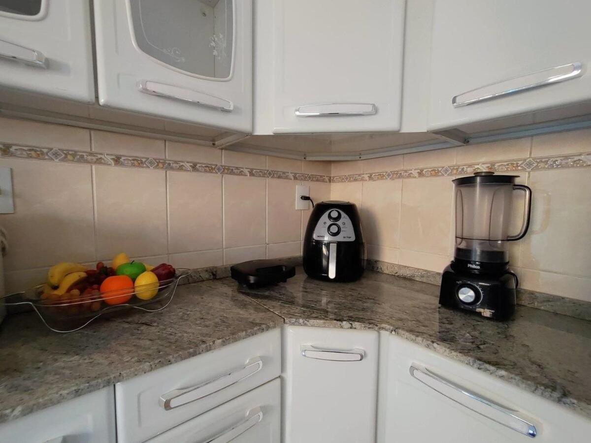 4 quartos , muito espaçosa , Wi-fi 250 mega , 12 mim do parque Andradina Exterior foto